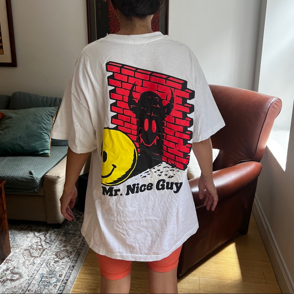 Market Tee Shirt